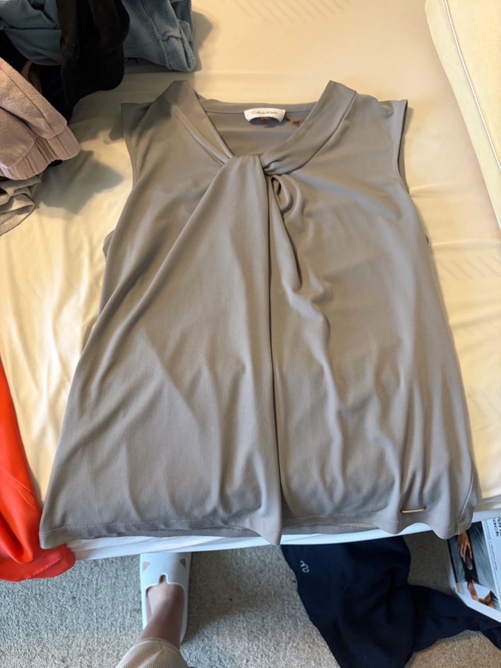 Calvin Klein Sleeveless Twist-Front Camisole in Light Gray